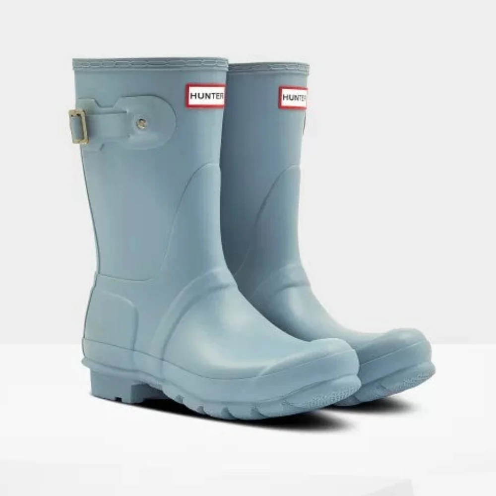 Hunter Women's Light Blue Classic Short Rain Boots